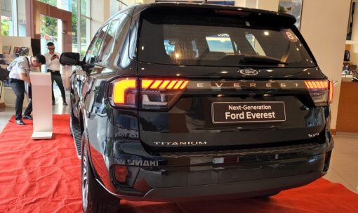 Ford Everest Titanium 4×4 AT