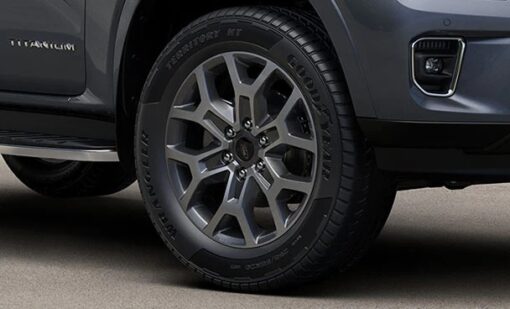 Ford Everest Titanium 4×4 AT
